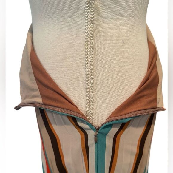 NWT ONS Line Style Pleated BOHO Striped Maxi Skirt. Size 18 - Picture 5 of 7